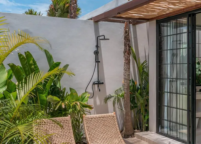 Casa Melosa 2 : Charming And Intimate 1br Nestled In Umalas Villa Canggu